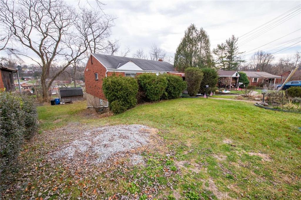 235 Olympic Road Pittsburgh, PA 15236 - Photo 16 of 19 Gallery Image 16