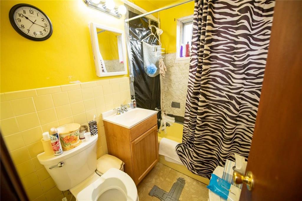 235 Olympic Road Pittsburgh, PA 15236 - Photo 6 of 19 Gallery Image 6