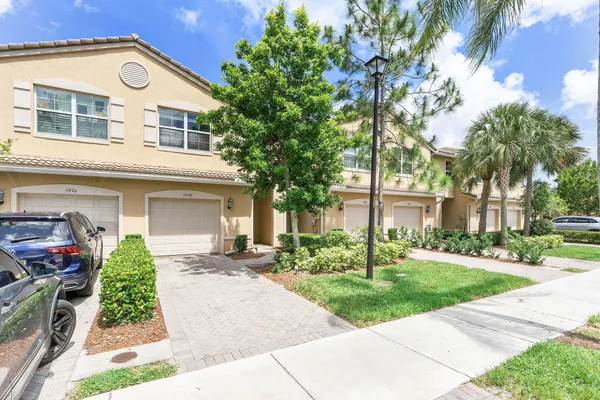 $410,000 | 5978 Monterra Club Drive, Lake Worth, FL 33463