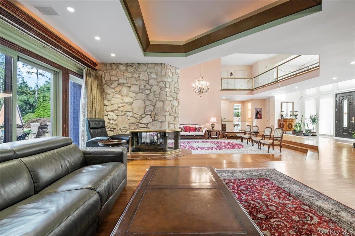 12 Ridge Court Glen Head, NY 11545 - Photo 8 of 46