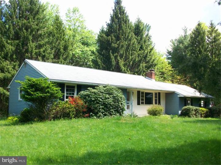 2100 Sterners Road Green Lane, PA 18054 - Photo 1 of 6