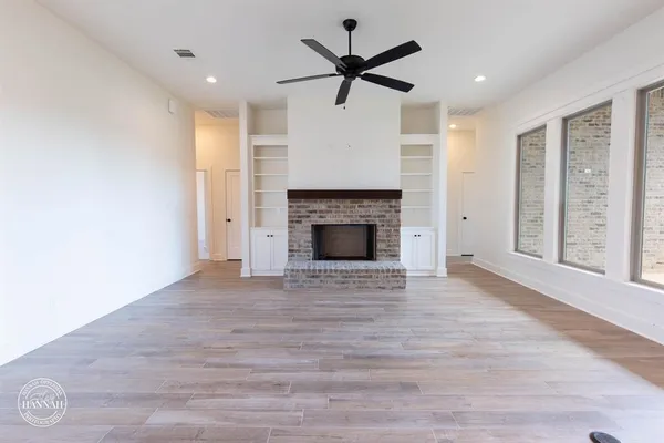 $450,000 | 319 Newport Lane, Benton, LA 71006