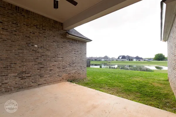 $450,000 | 319 Newport Lane, Benton, LA 71006