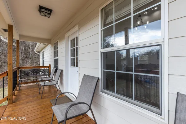 $485,000 | 393 Lane Hollow Road, Sevierville, TN 37876