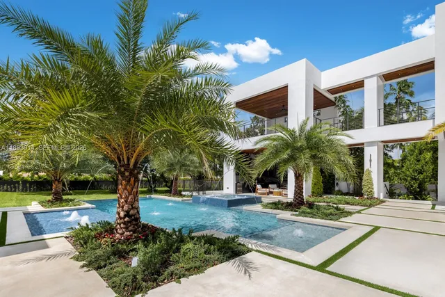$7,995,000 | 9900 Southwest 125th Avenue, Miami, FL 33186