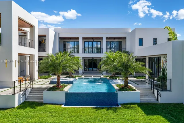 $7,995,000 | 9900 Southwest 125th Avenue, Miami, FL 33186