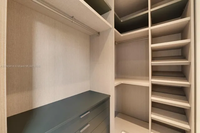 $7,995,000 | 9900 Southwest 125th Avenue, Miami, FL 33186