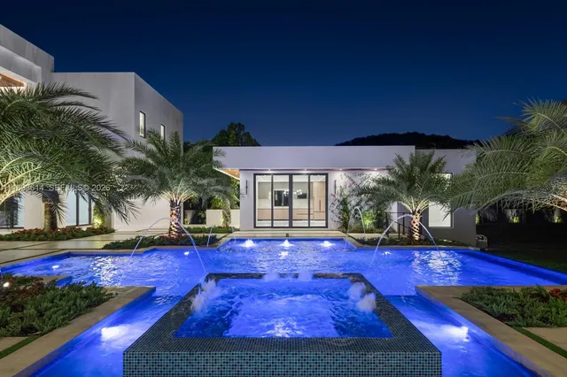 $7,995,000 | 9900 Southwest 125th Avenue, Miami, FL 33186