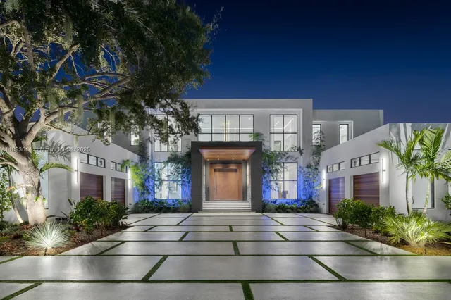 $7,995,000 | 9900 Southwest 125th Avenue, Miami, FL 33186