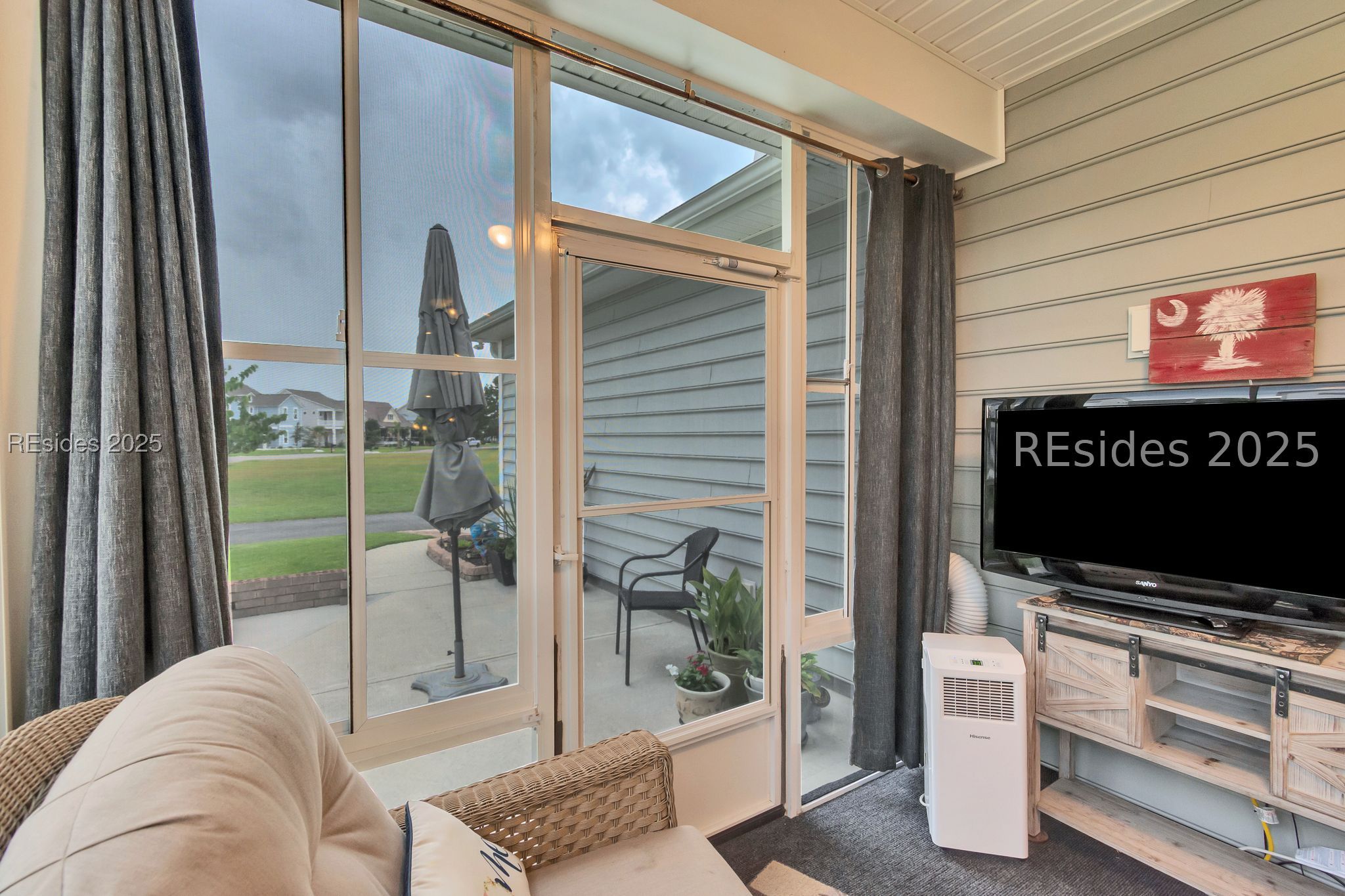 165 Redbud Lane Hardeeville, SC 29927 - Photo 23 of 47 3 Seasons Porch, Screened w/vinyl sliders