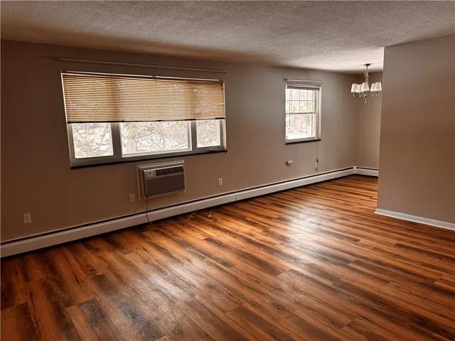 $1,550 | 809 East Avenue, Rochester, NY 14607