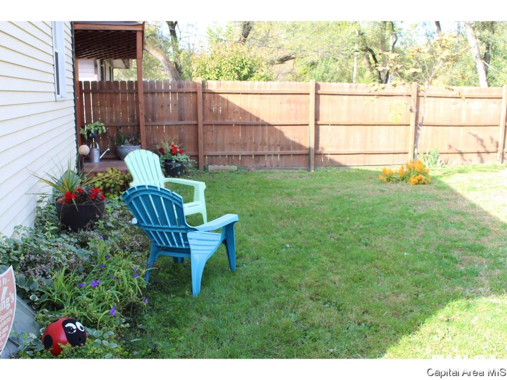 309 East Sangamon Avenue Springfield, IL 62702 - Photo 22 of 26 Gallery Image 22