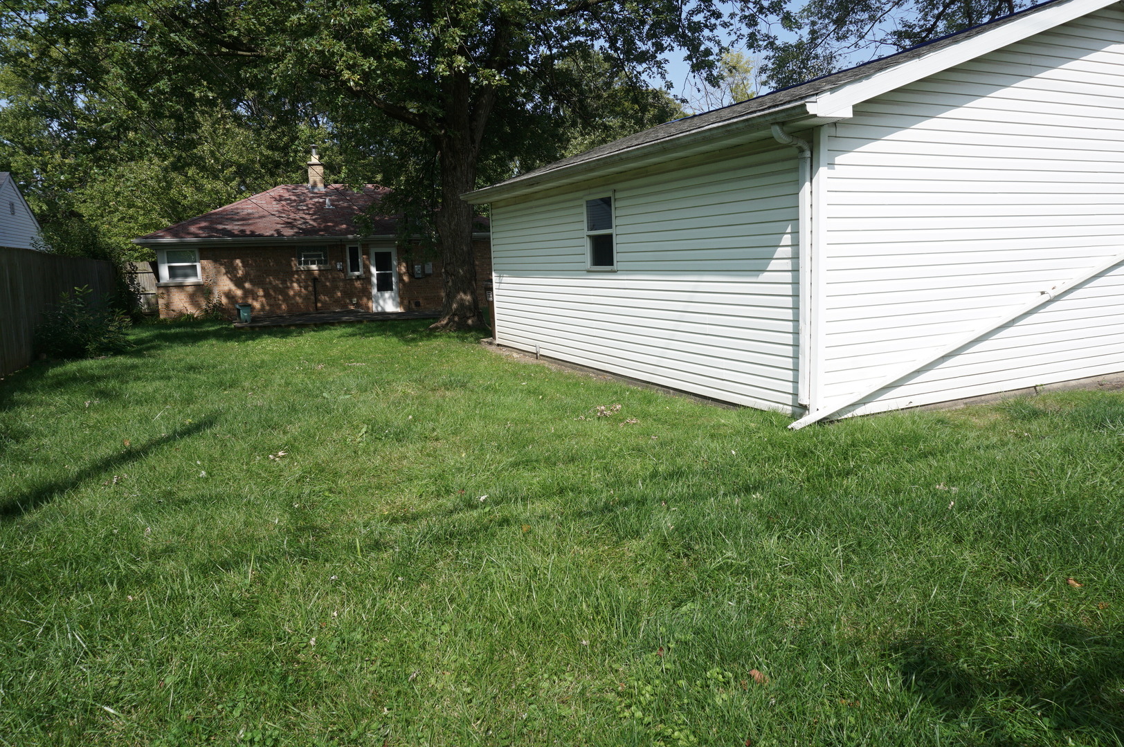 2209 Hawthorne Road Homewood, IL 60430 - Photo 13 of 14