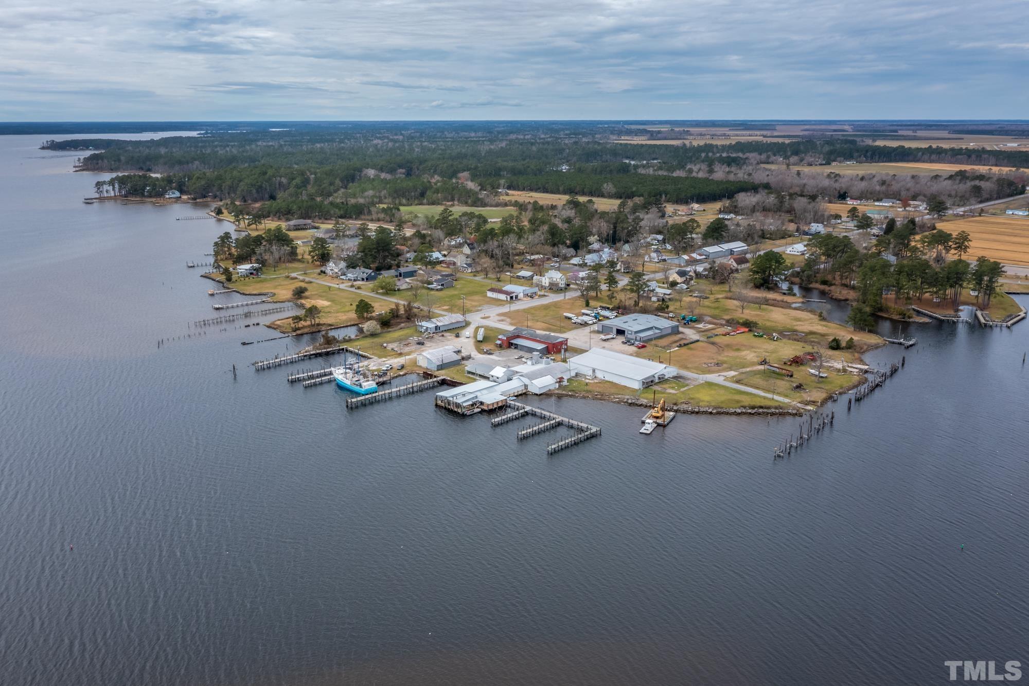 307 Griggs Road Vandemere, NC 28587 - Photo 29 of 45 a view of a terrace with city view