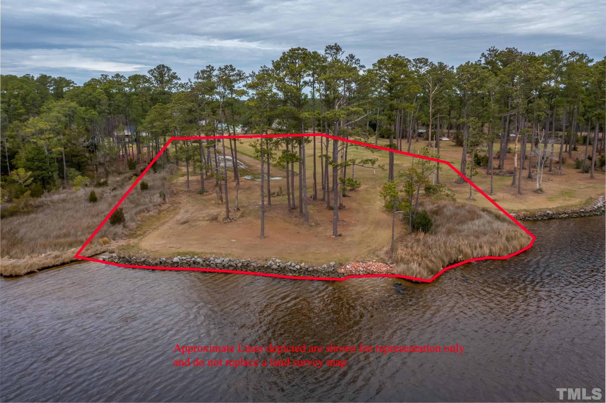 307 Griggs Road Vandemere, NC 28587 - Photo 8 of 45 a view of a outdoor space