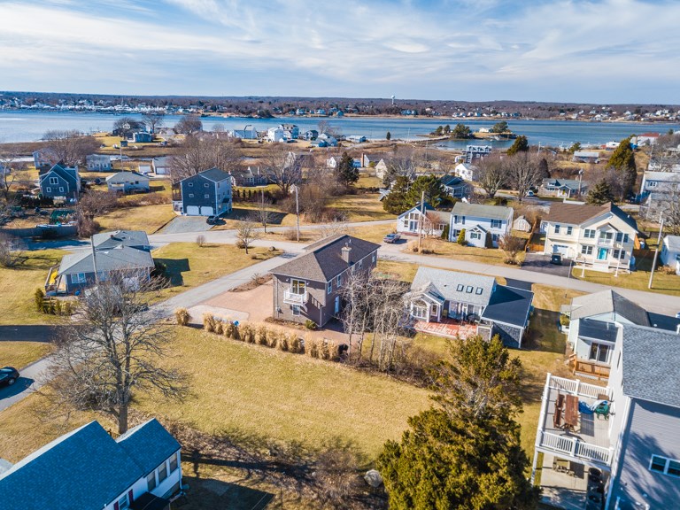 13 Nautilus Road Narragansett, RI 02882 - Photo 39 of 40