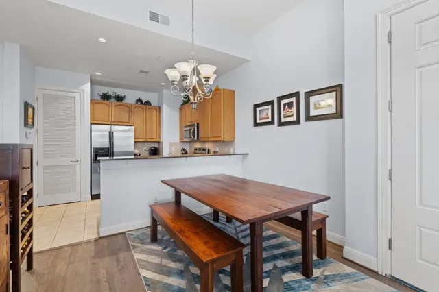 a view of a kitchen area