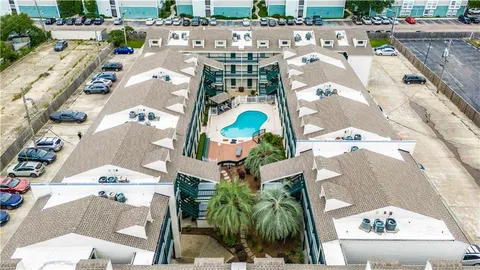 $89,500 | 2330 Edenborn Avenue, Unit 301, Metairie, LA 70001