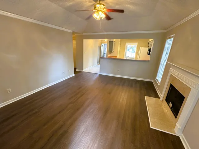 $1,695 | 2271 Lake Springs Lane, Memphis, TN 38016