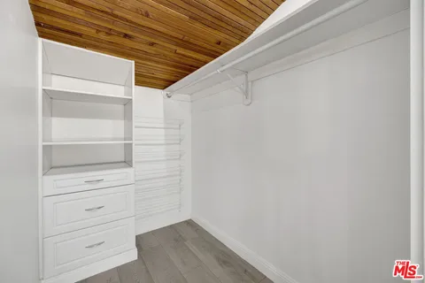 $278,000 | 5460 White Oak Avenue, Unit G305, Encino, CA 91316