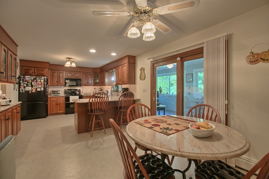 42 Dexter Road Melrose, MA 02176 - Photo 13 of 28 Gallery Image 13