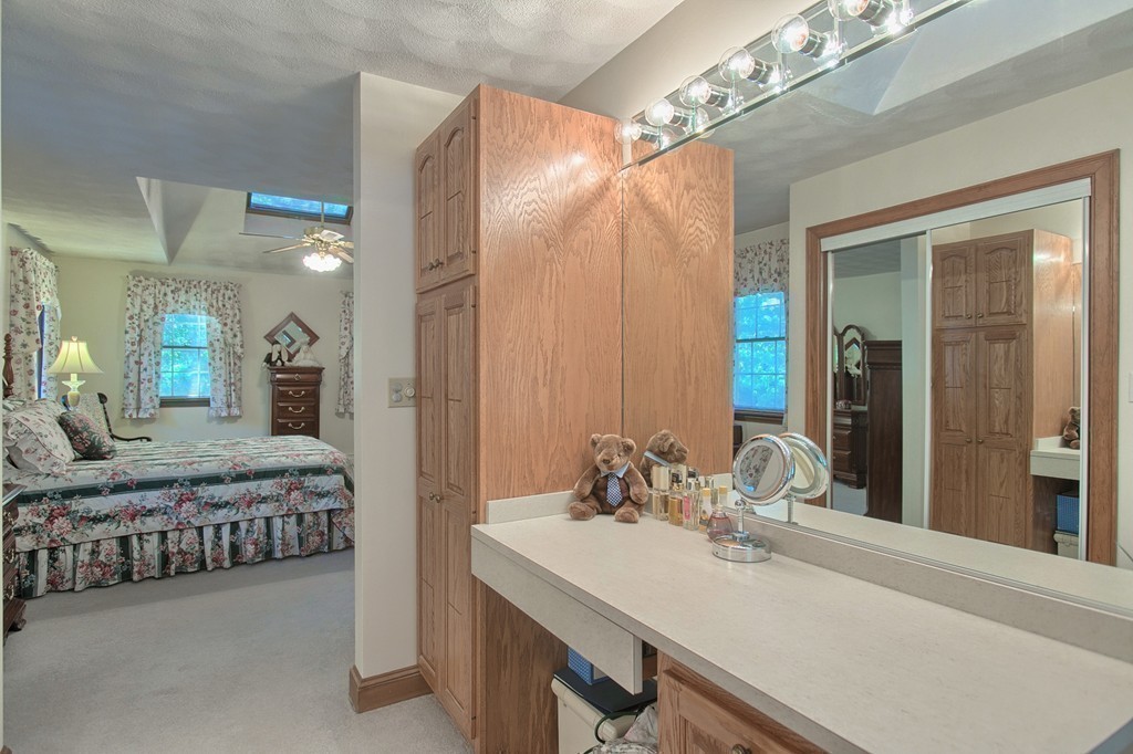 42 Dexter Road Melrose, MA 02176 - Photo 19 of 28 Gallery Image 19