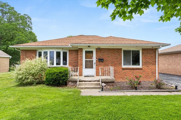 $152,500 | 502 Boys Street, Streator, IL 61364