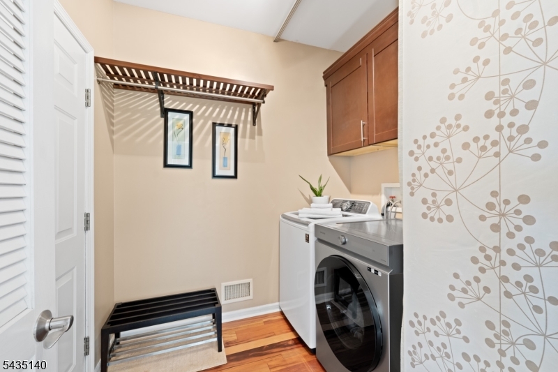 4 Hastings Road Belle Mead, NJ 08502 - Photo 19 of 46