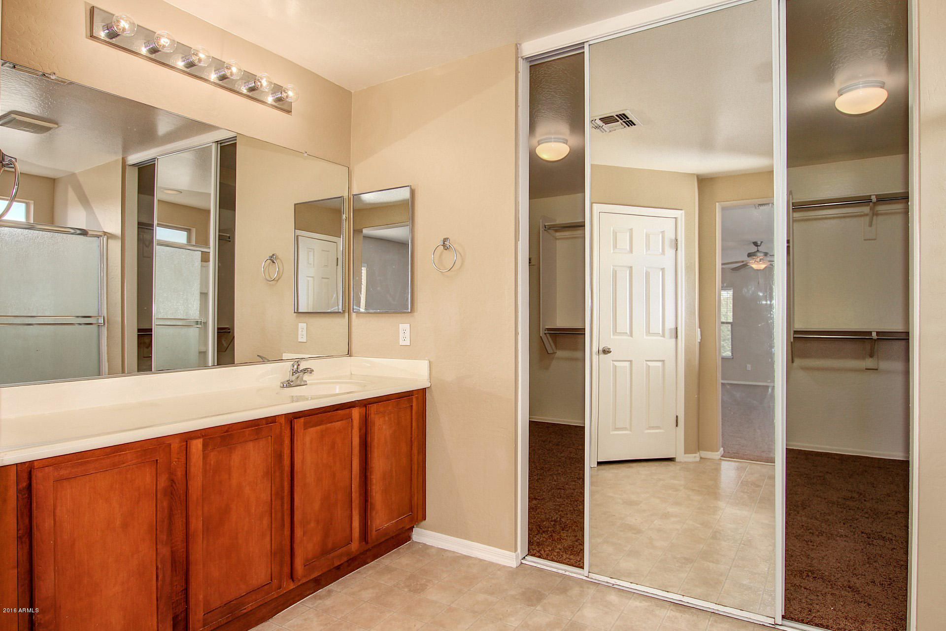 5331 West Apollo Road Laveen, AZ 85339 - Photo 18 of 26 Master Bath