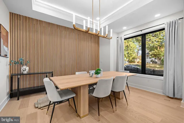 a view of a backyard of the house