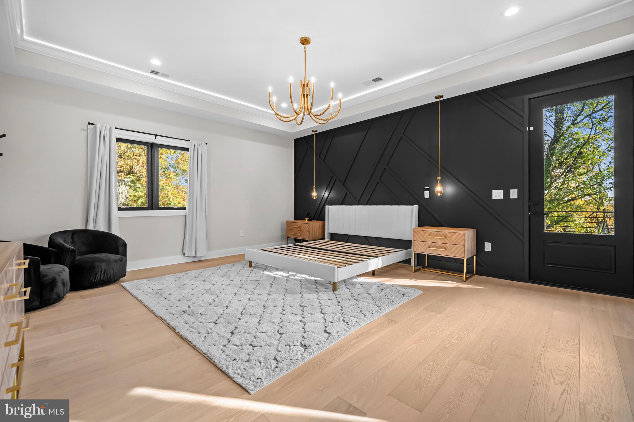 4246 15th Street North Arlington, VA 22207 - Photo 23 of 72 a living room with furniture rug and window