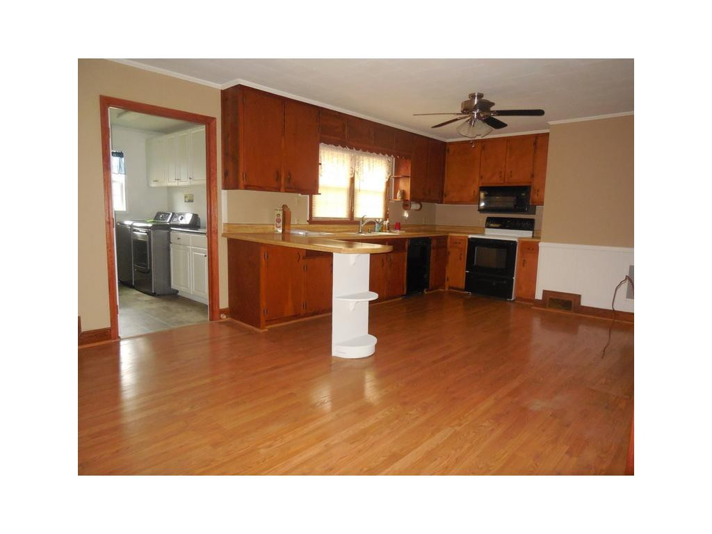 430 Camp Road Burlington, NC 27217 - Photo 10 of 24 Gallery Image 10