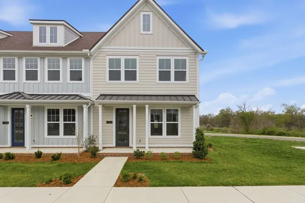 $449,900 | 122 Valentine Alley, Nashville, TN 37218