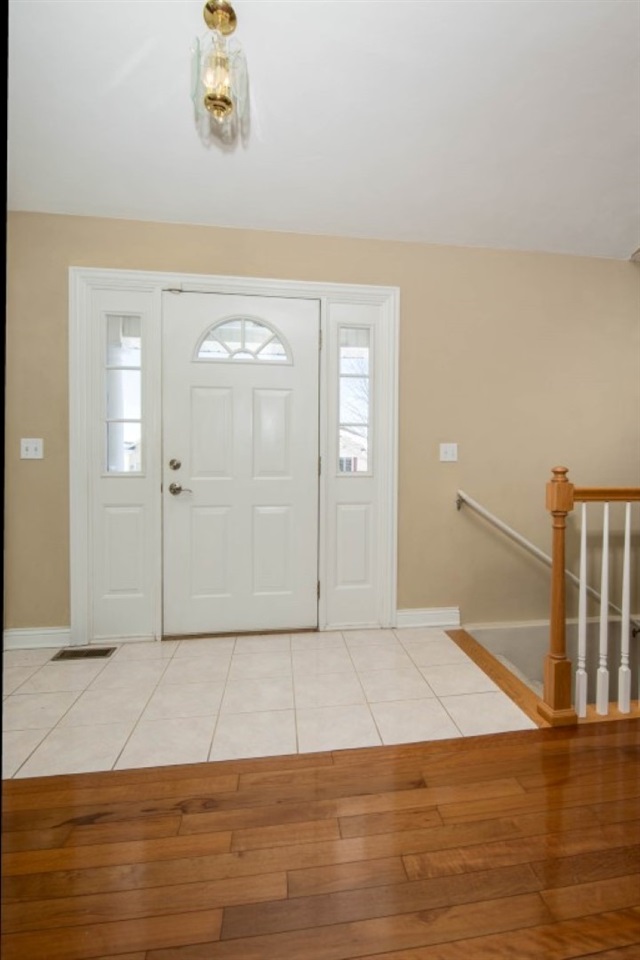 7122 West Ridge Lane Cherry Valley, IL 61016 - Photo 5 of 30 Gallery Image 5