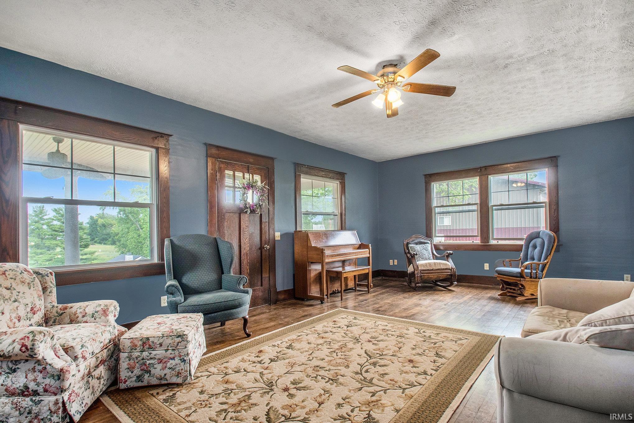 9041 East Hatchery Road Syracuse, IN 46567 - Photo 6 of 31 Gallery Image 6