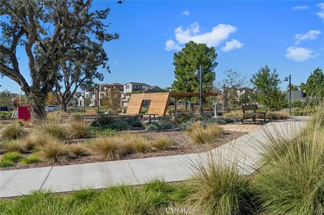 $4,495 | 124 Sculpture, Irvine, CA 92618