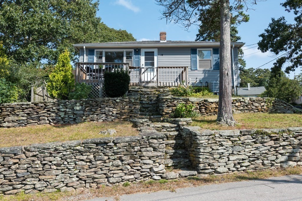 14 Gray Street Wareham, MA 02532 - Photo 8 of 33 a front view of a house with garden