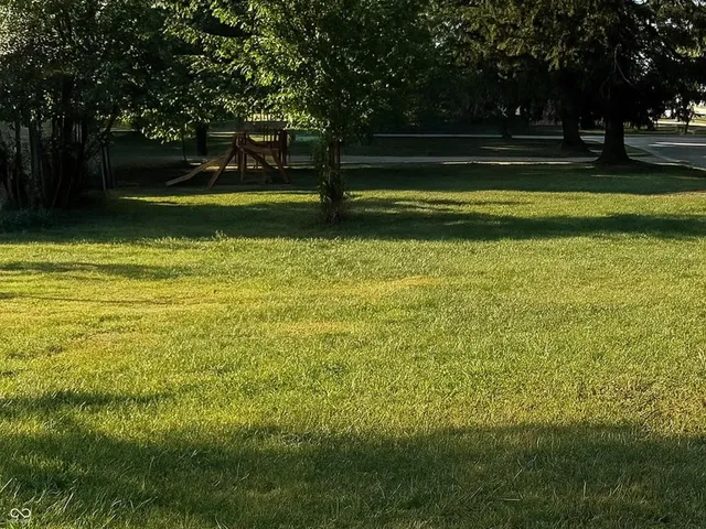 $55,000 | 302 Douglas Street, Greenfield, IN 46140