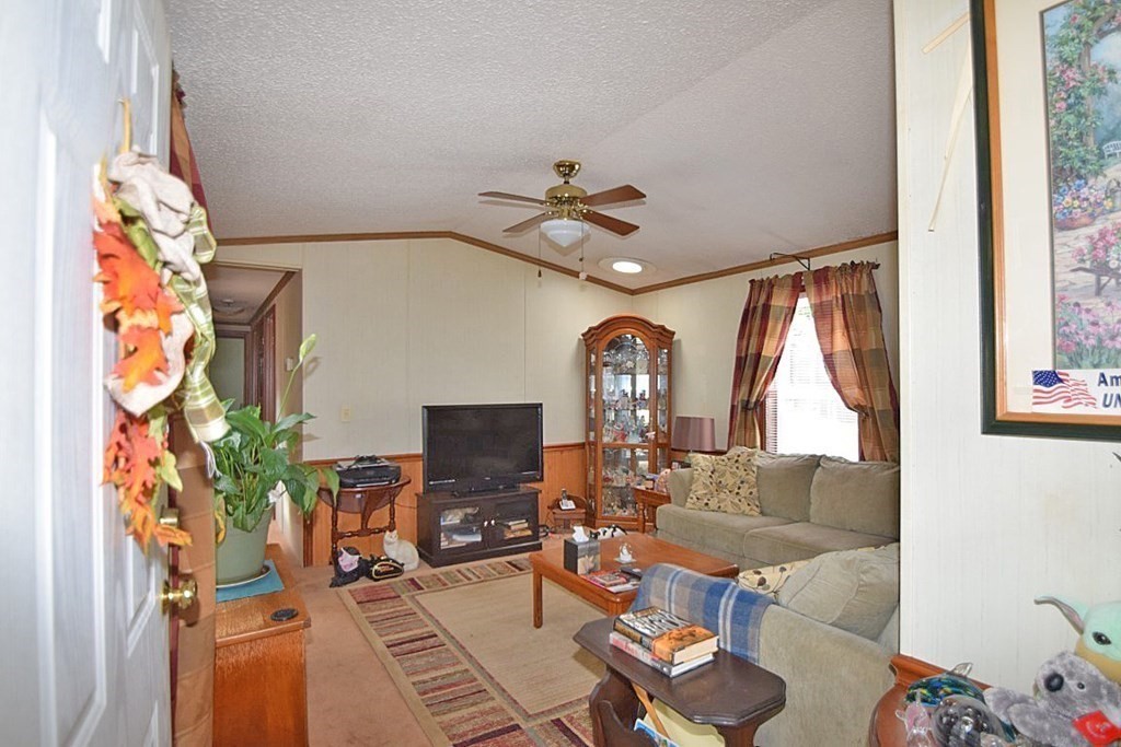 23 Chesapeake Road Holbrook, MA 02343 - Photo 6 of 18 Gallery Image 6