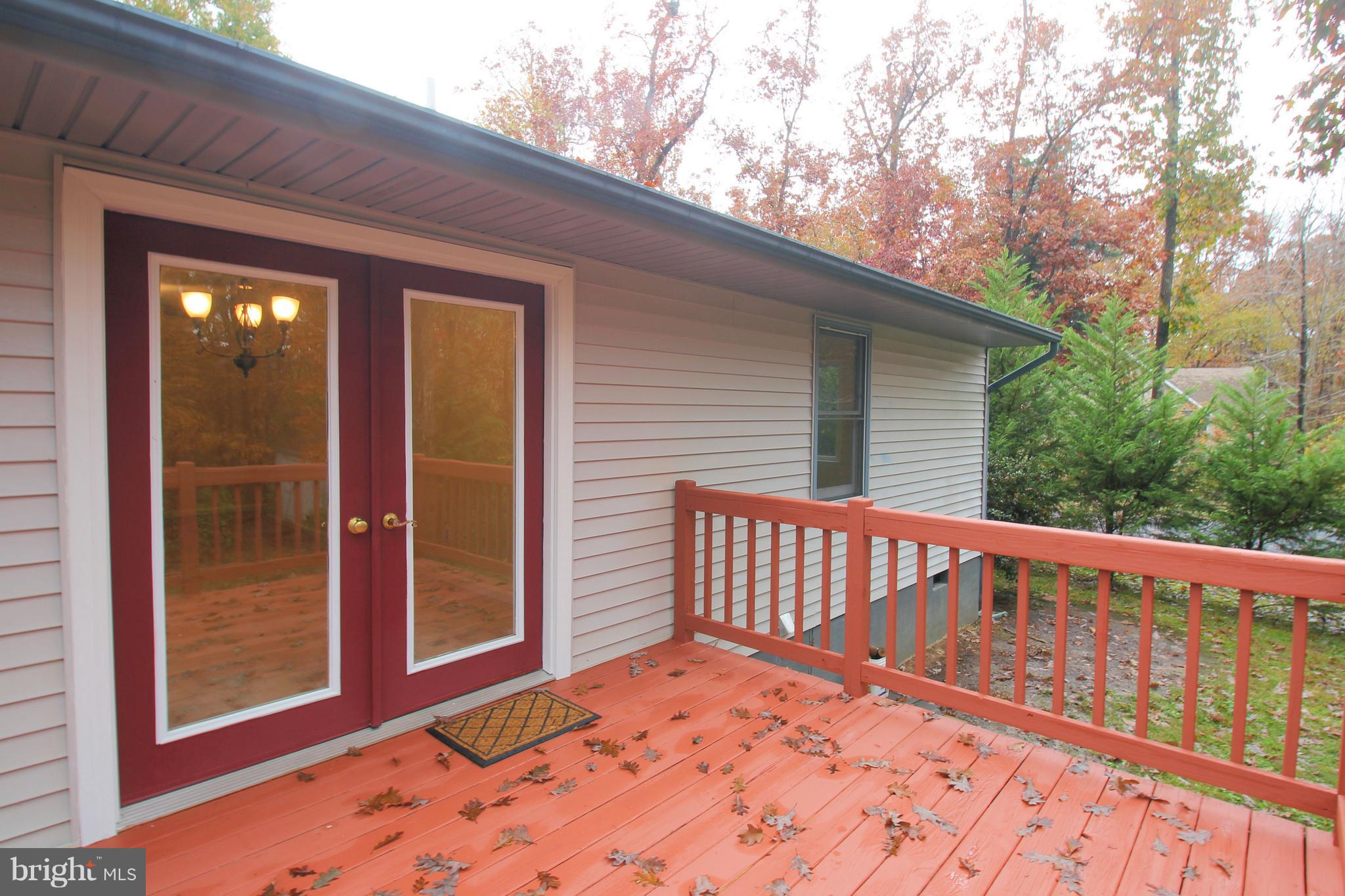 113 Saylers Creek Road Locust Grove, VA 22508 - Photo 9 of 29 a view of wooden balcony
