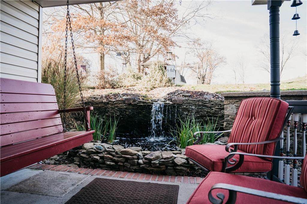222 Galando Road New Alexandria, PA 15670 - Photo 3 of 25 Gallery Image 3