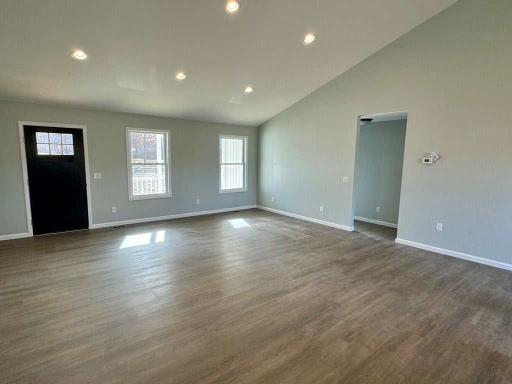 977 Cranberry Road Galax, VA 24333 - Photo 10 of 28 Gallery Image 10