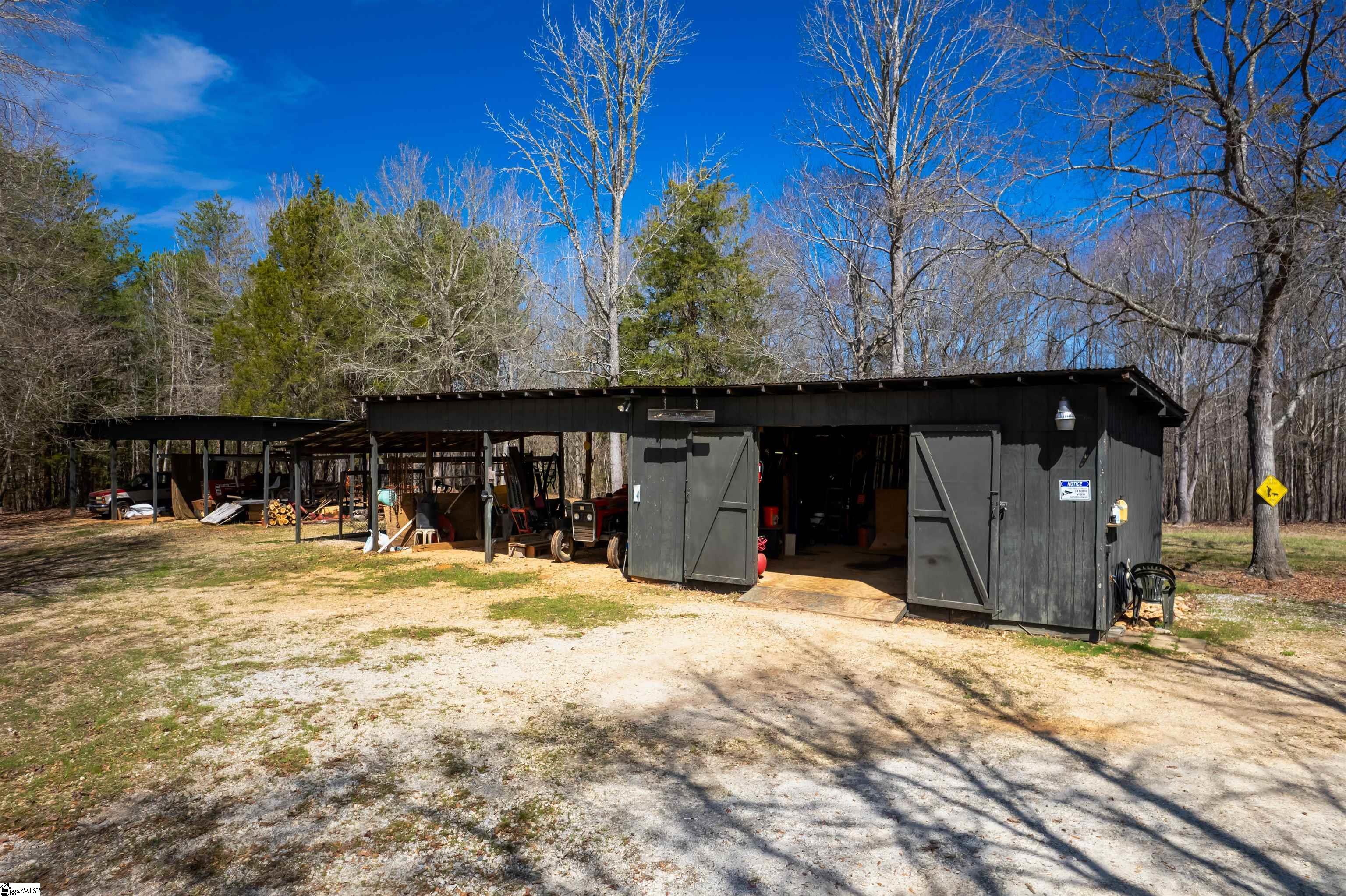 901 Bolt Road Gray Court, SC 29645 - Photo 26 of 36