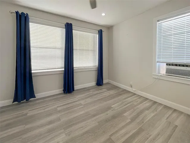 $1,495 | 408 Armada Road South, Unit 5, Venice, FL 34285