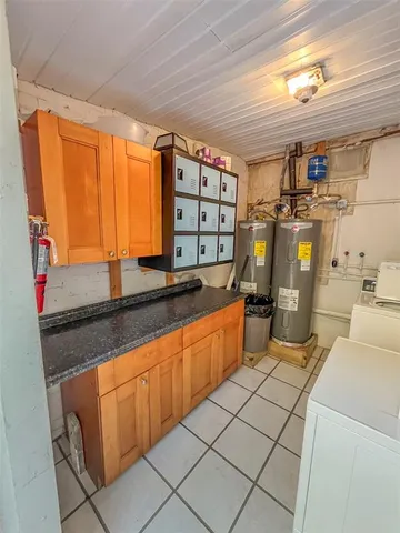 $1,495 | 408 Armada Road South, Unit 5, Venice, FL 34285