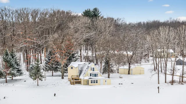 $475,000 | 3891 Wellman Road, Parma, MI 49269