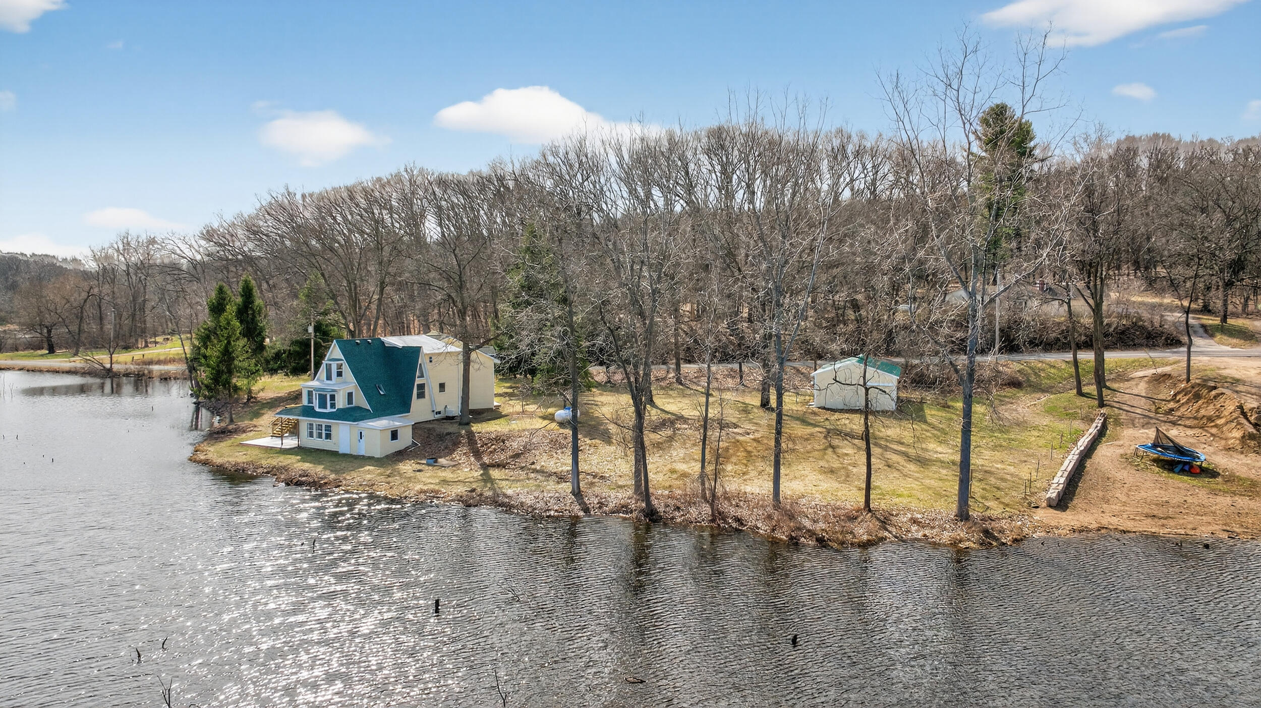 3891 Wellman Road Parma, MI 49269 - Photo 5 of 58 76_3890 wellman rd parma mi (updated) -