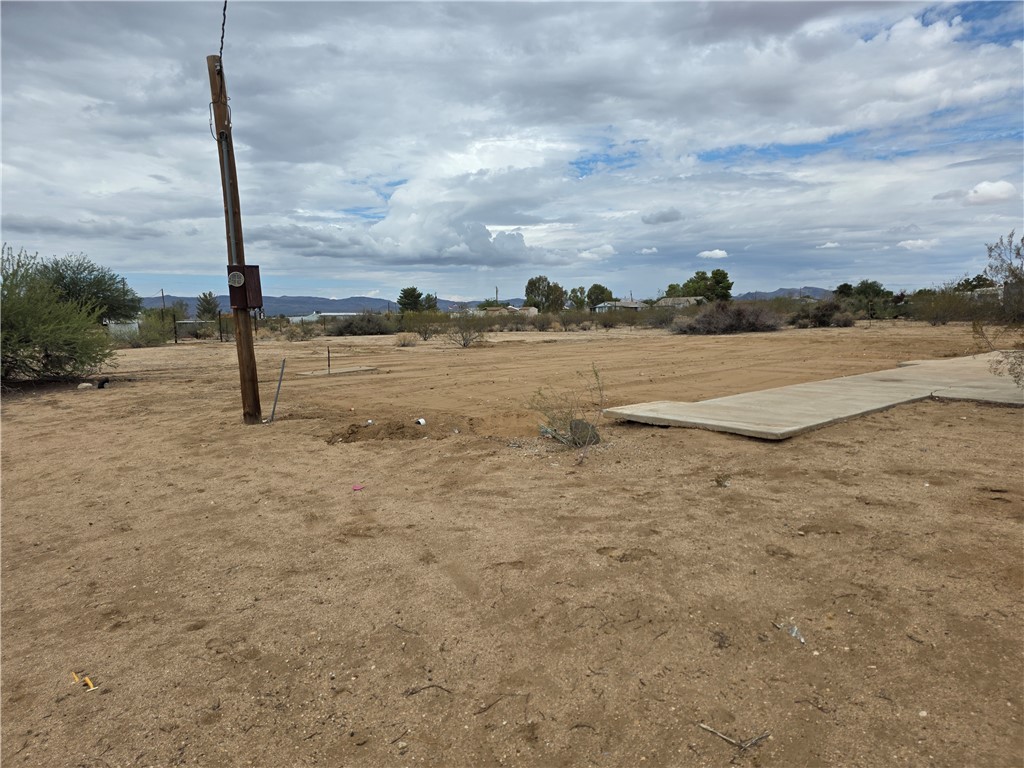 3401 McNeal Road Golden Valley, AZ 86413 - Photo 3 of 6 a view of lake view with beach
