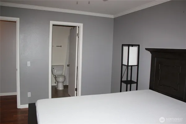 $2,150 | 31500 33rd Place Southwest, Unit N202, Federal Way, WA 98023