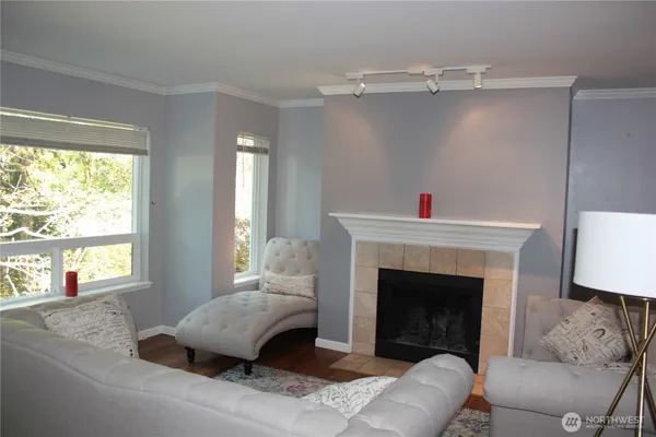 $2,150 | 31500 33rd Place Southwest, Unit N202, Federal Way, WA 98023